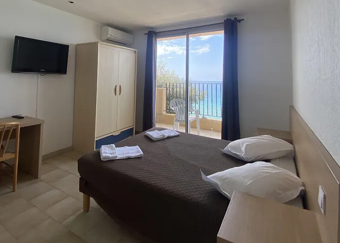 A Rena D'oru מלון 3*